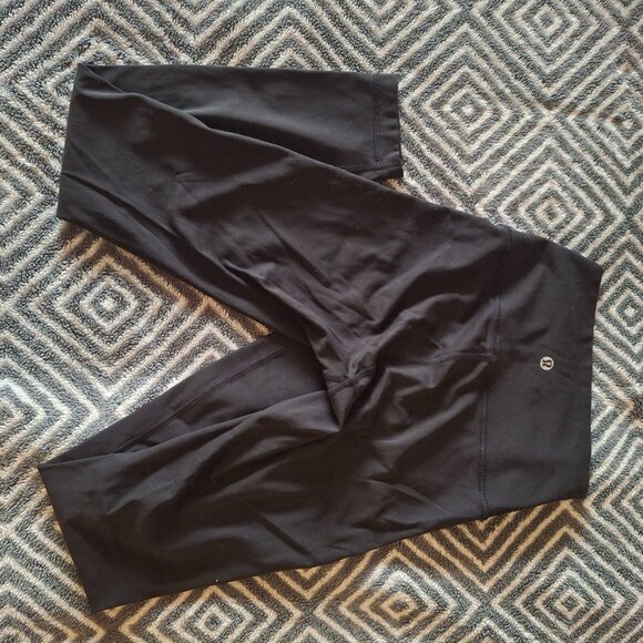 Lululemon Black 26 Inseam Leggings Sz 2 Hidden Waistband Pocket Sz 2 - Picture 3 of 3